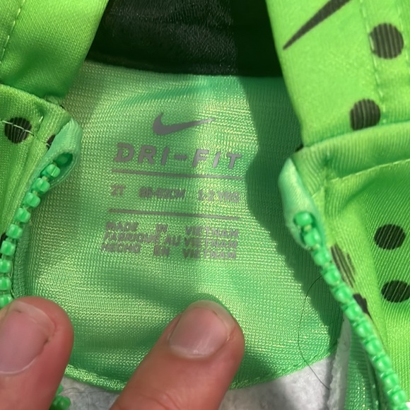 Nike Dri fit sweatsuit - Picture 4 of 4